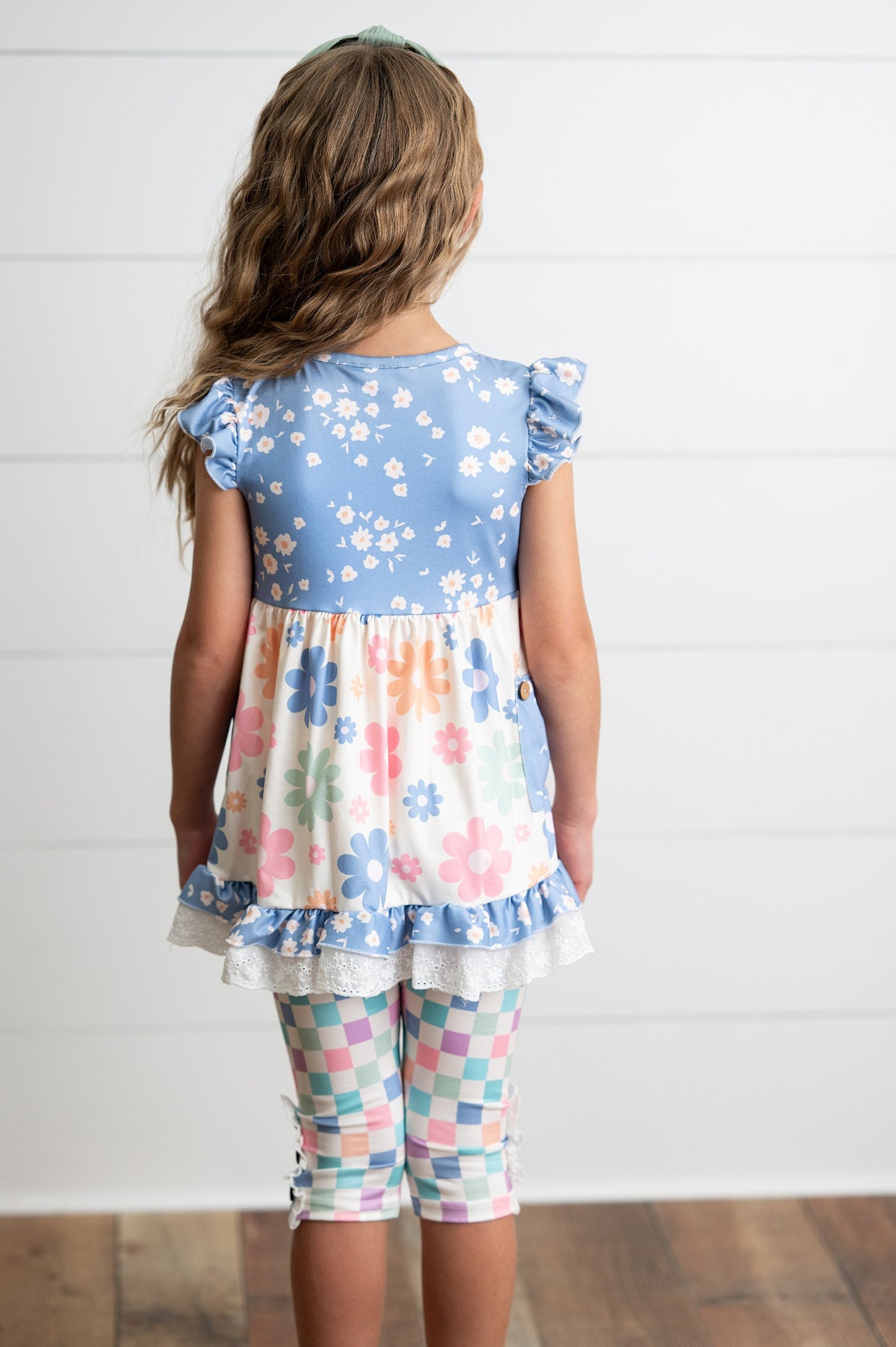Girls Periwinkle Retro Flower & Check Capri Set